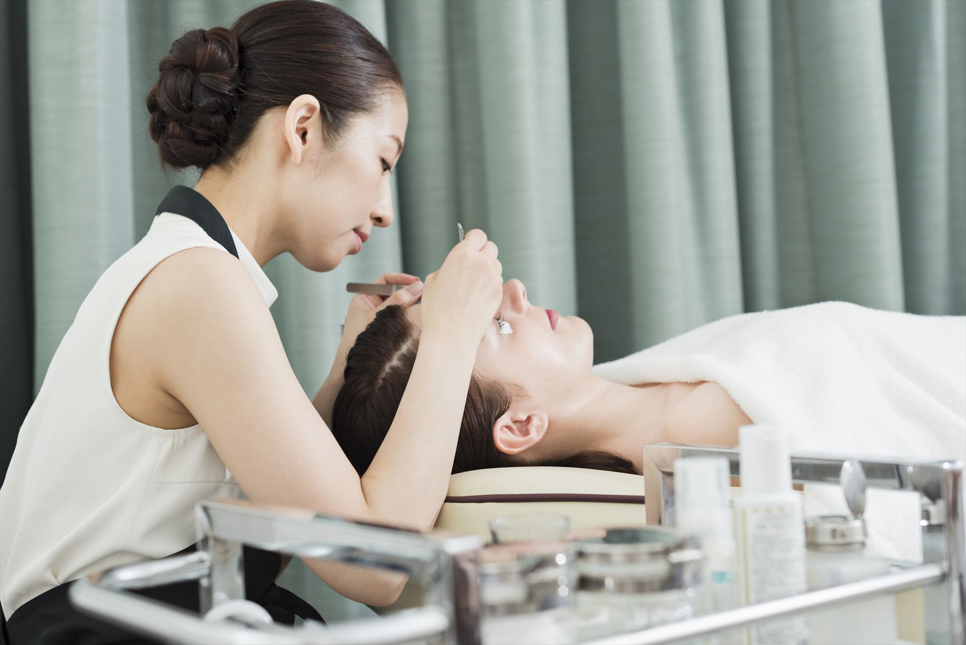 プライベートサロンを営業 | 三重県松阪市のまつ毛パーマならeyelash salon chou*chou